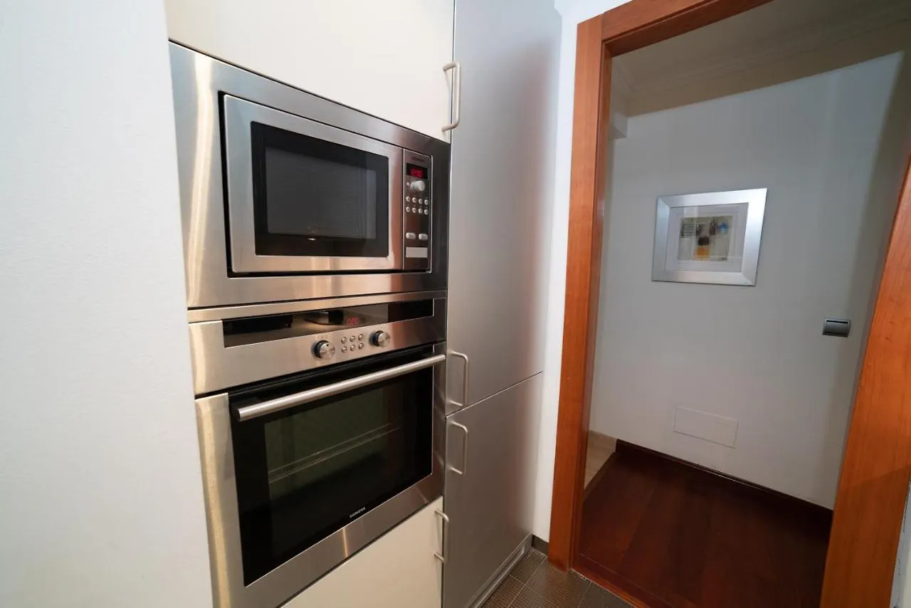 Magnifico Apartamento En Complejo Exclusivo Con Piscina Cubierta - Gym - Sauna Marbella