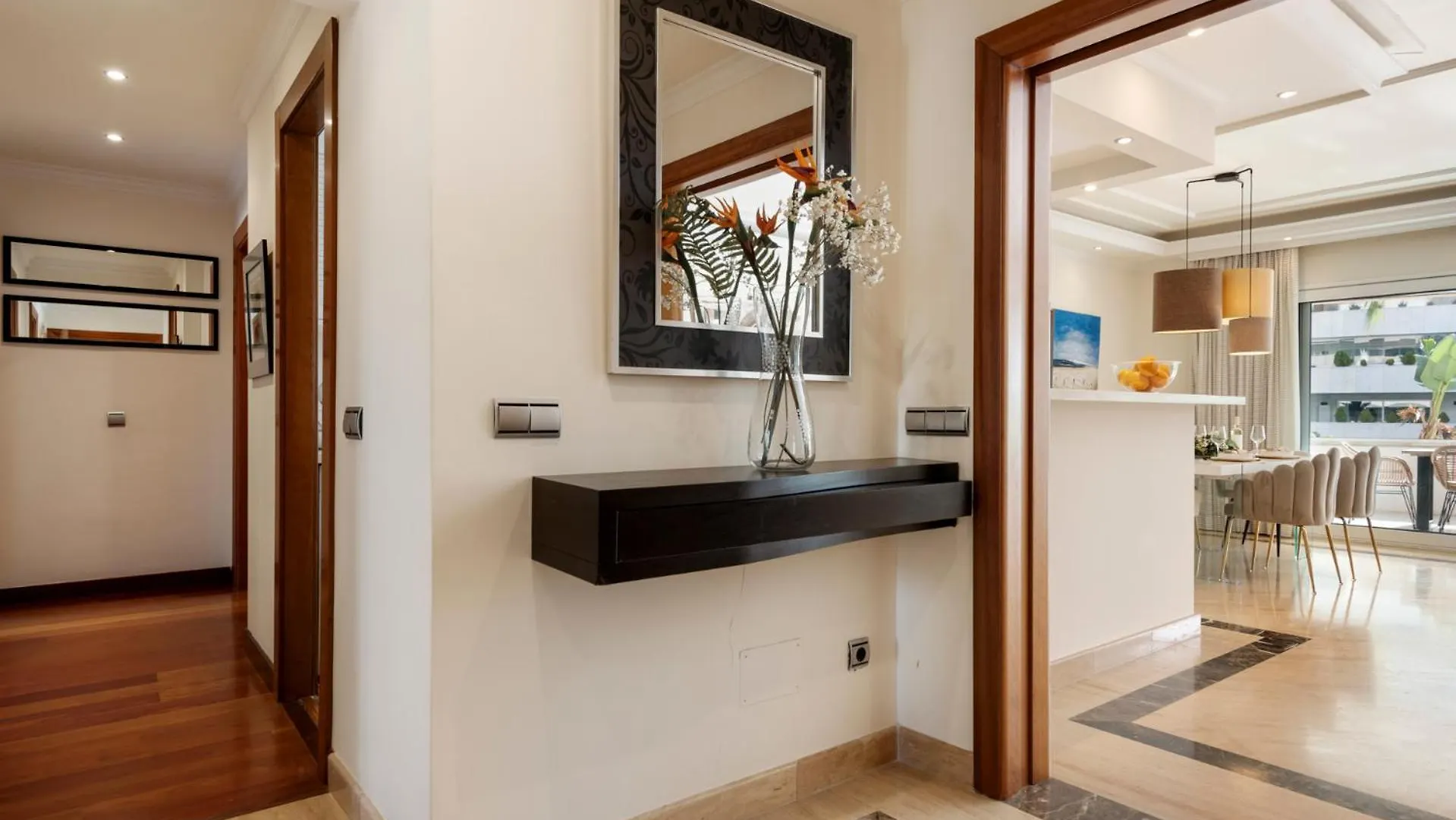 Magnifico Apartamento En Complejo Exclusivo Con Piscina Cubierta - Gym - Sauna Marbella 0*,  Spain