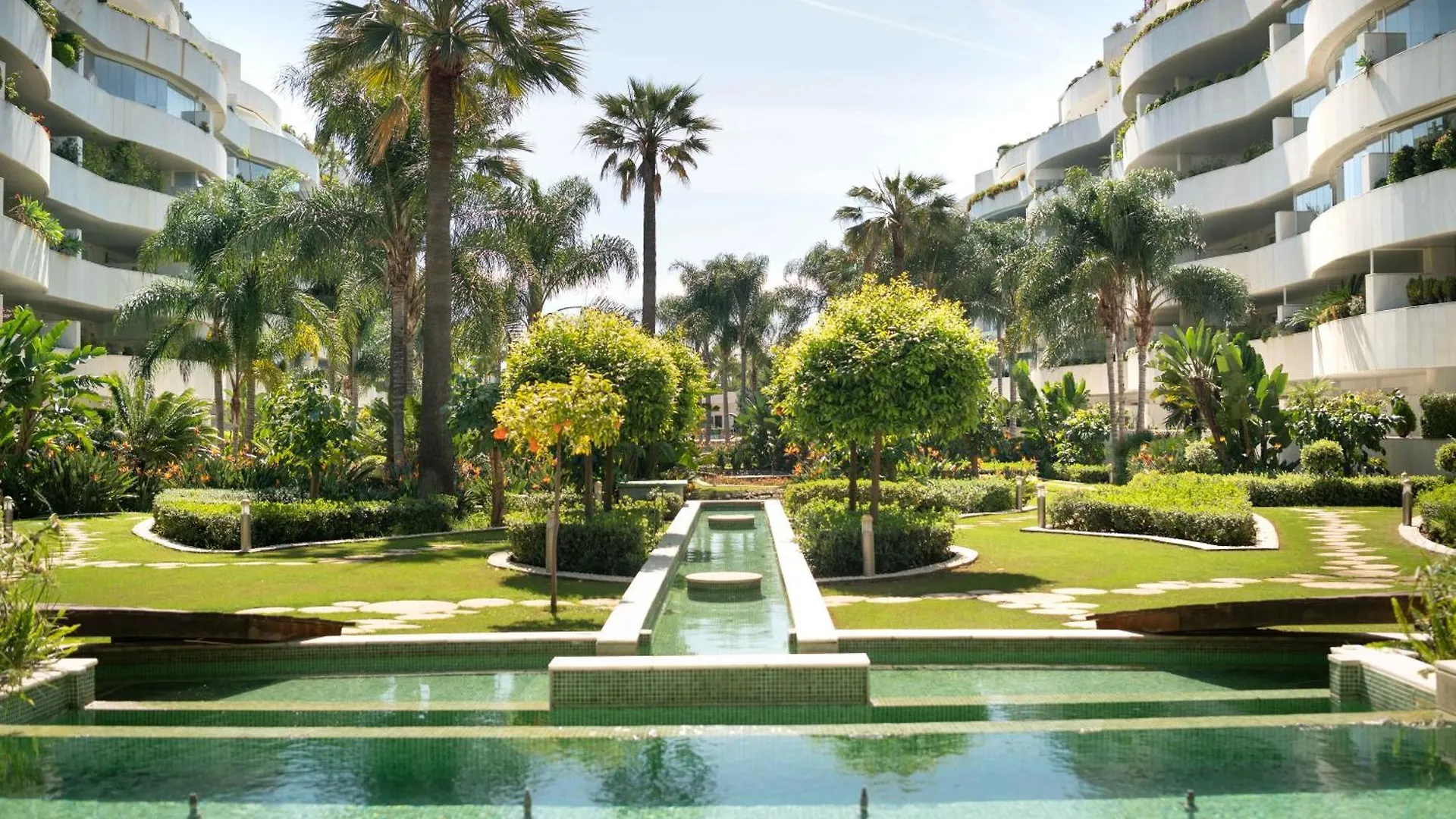 Apartment Magnifico Apartamento En Complejo Exclusivo Con Piscina Cubierta - Gym - Sauna Marbella