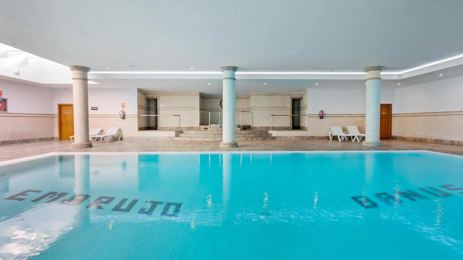 Magnifico Apartamento En Complejo Exclusivo Con Piscina Cubierta - Gym - Sauna Marbella Spain