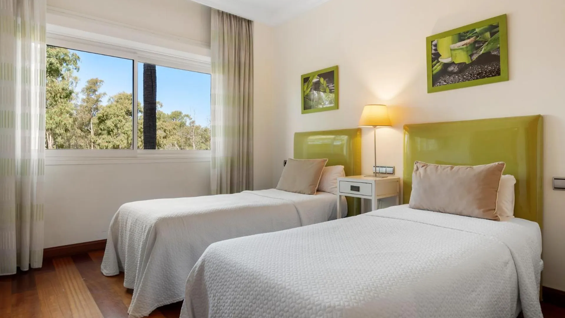 Magnifico Apartamento En Complejo Exclusivo Con Piscina Cubierta - Gym - Sauna Marbella Apartment