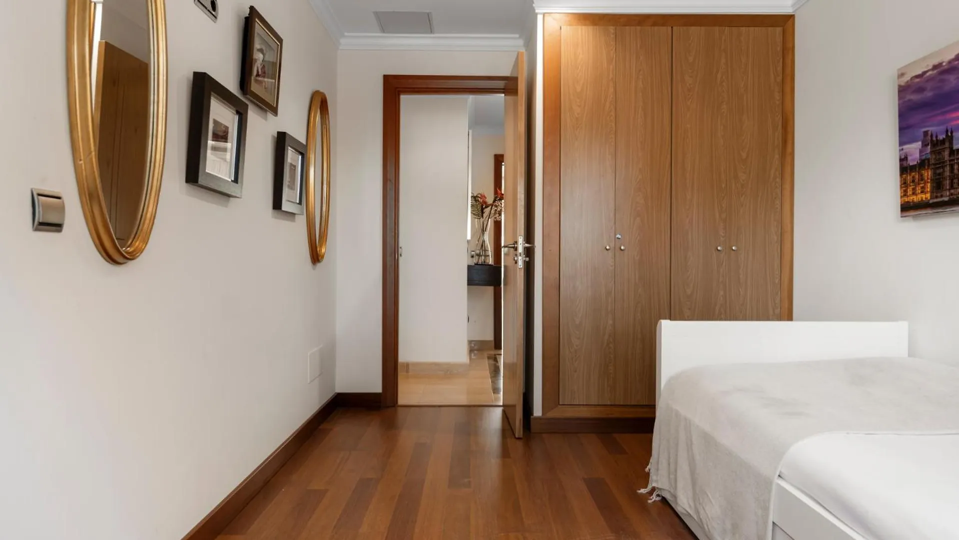 Magnifico Apartamento En Complejo Exclusivo Con Piscina Cubierta - Gym - Sauna Marbella